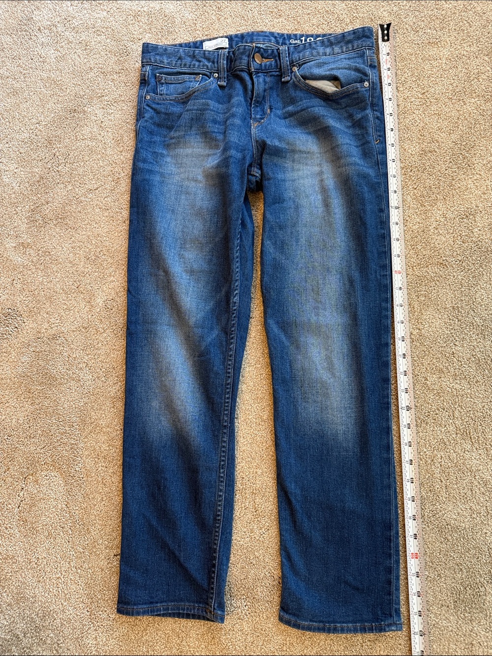 GAP Men's Straight Jeans in Washed Blue